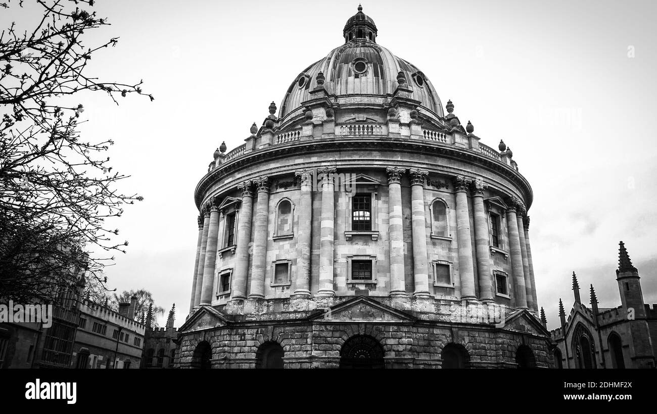 Caméra Radcliffe à Oxford Angleterre en noir et blanc Banque D'Images