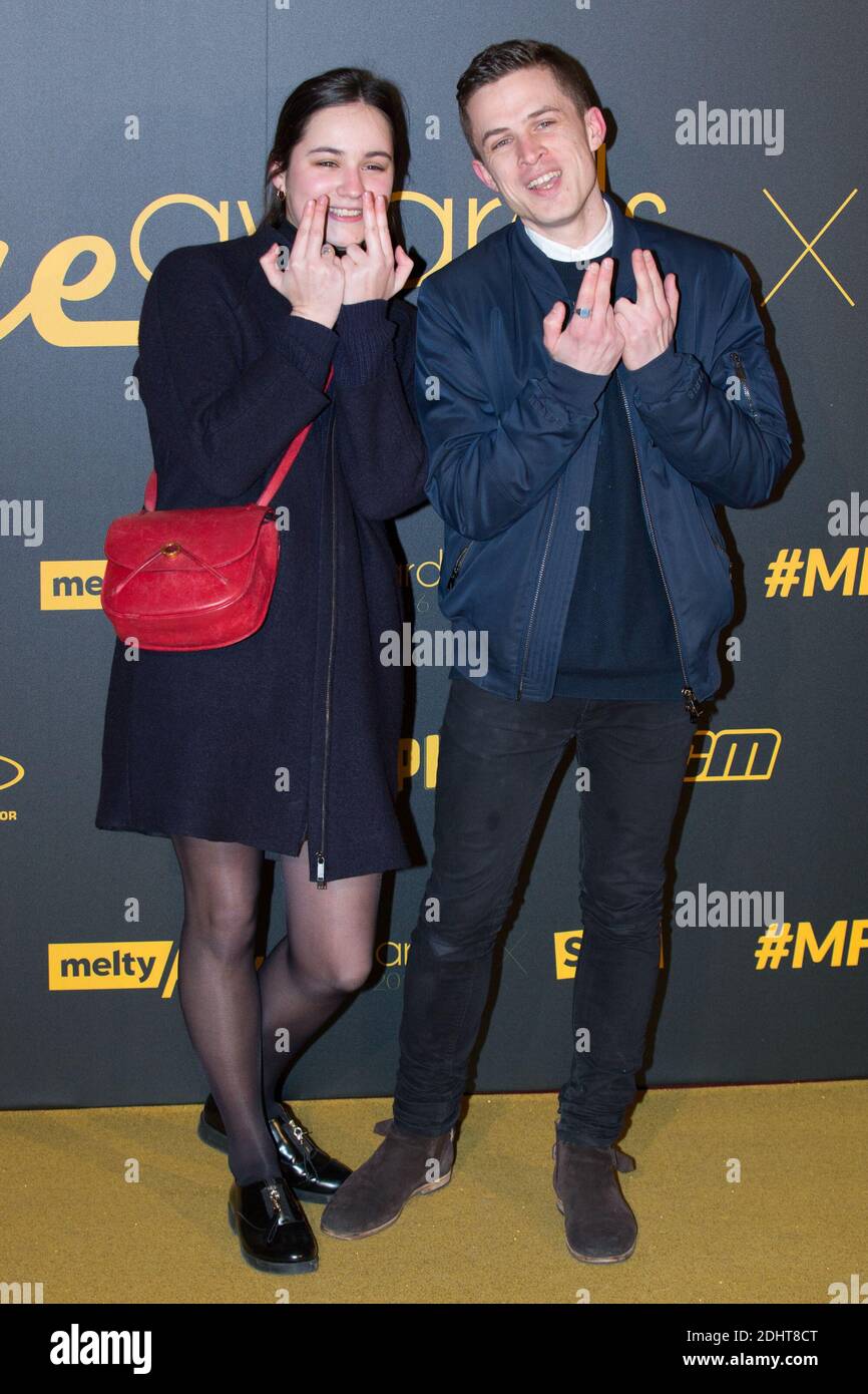 VICTORIA GIL (CUCUCHI), GUILHEM (MASCULIN SINGULIER) - YOUTUBEURS - PARIS 'MELTY FUTURE AWARDS 2015' PHOTO DE NASSER BERZANE/ABACAPRESS.COM Banque D'Images