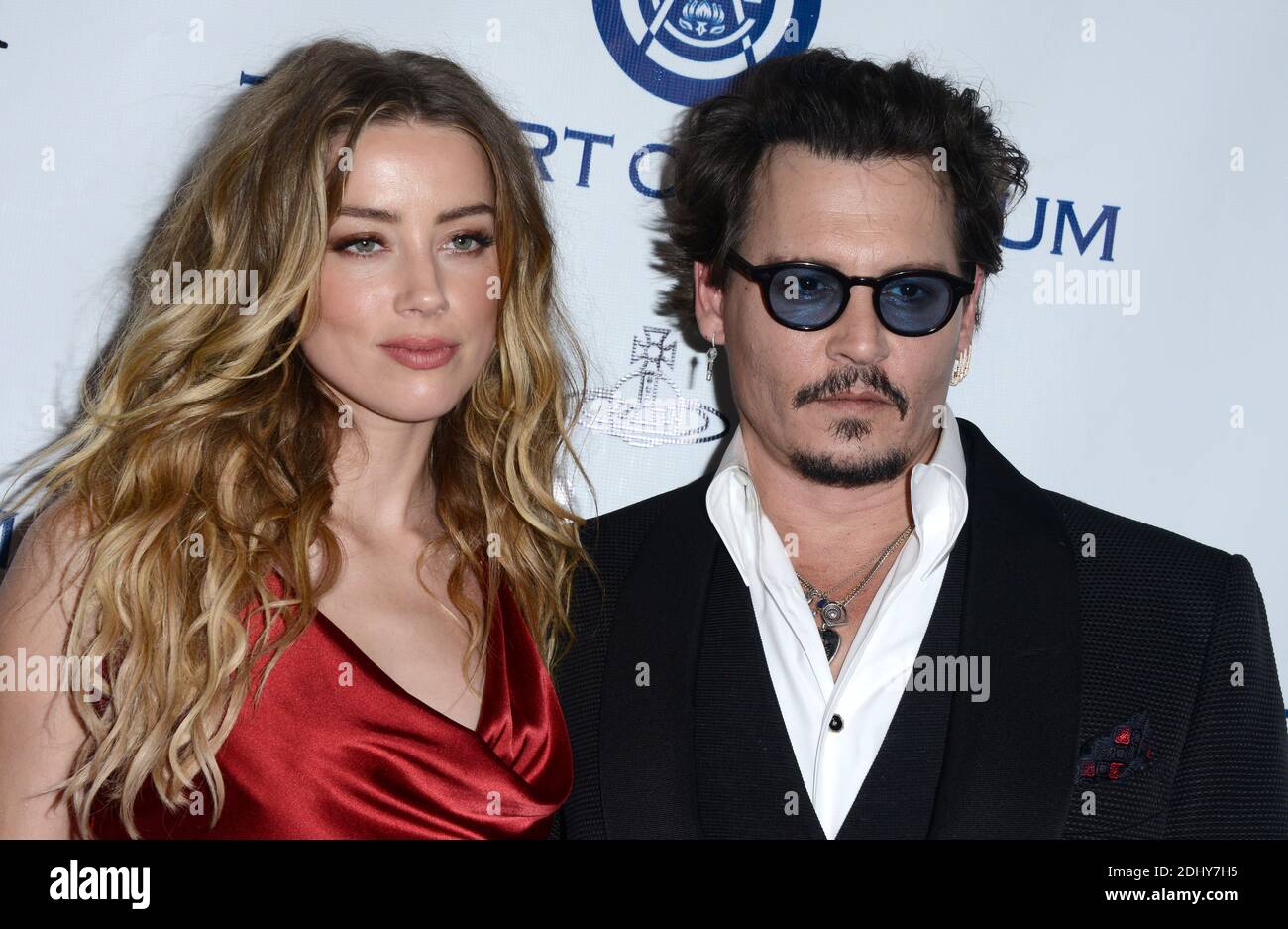 Photo du dossier : Amber Heard et Johnny Depp assistent au Gala Art of Elysium 2016 Heaven présenté par Vivienne Westwood & Andreas Kronthaler à 3LABS à Los Angeles, CA, Etats-Unis le 9 janvier 2016. L'acteur Johnny Depp et sa femme Amber ont entendu divorcer après 15 mois de mariage. Amber, 30 ans, a cité des différences irréconciliables et cherche à obtenir le soutien du conjoint de l'étoile Pirates des Caraïbes, selon les dossiers judiciaires. La paire, qui n'ont pas d'enfants ensemble, s'est mariée en février de l'année dernière après avoir cojoué dans le film de 2011 le journal de Rum. Photo de Lionel Hahn/ABACAPRESS.COM Banque D'Images