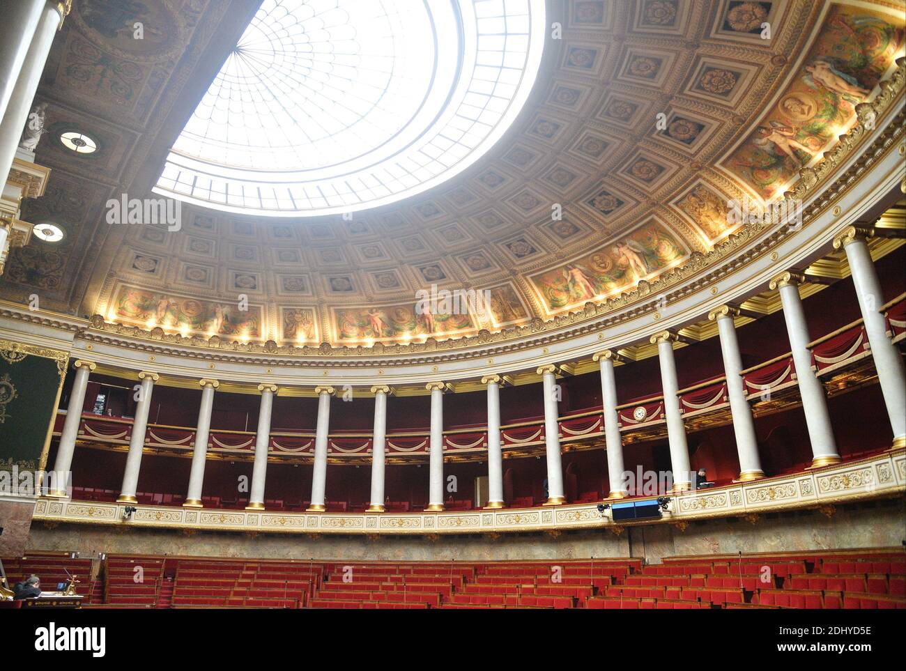 L'hémicycle au Palais Bourbon, siège de l'Assemblée nationale française, chambre basse législative du gouvernement français, Paris, France, le 4 avril 2016. Photo de Christian Liewig/ABACAPRESS.COM Banque D'Images