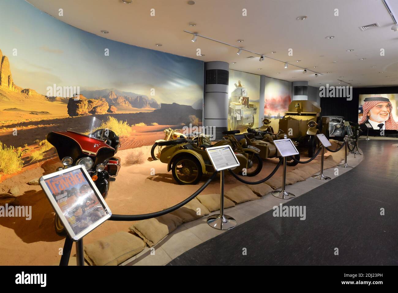 Motorcylces en exposition au Musée royal de l'automobile à Amman, en Jordanie. Véhicules faisant partie de la collection personnelle du roi Hussein bin Ali. Intérieur du musée. Banque D'Images