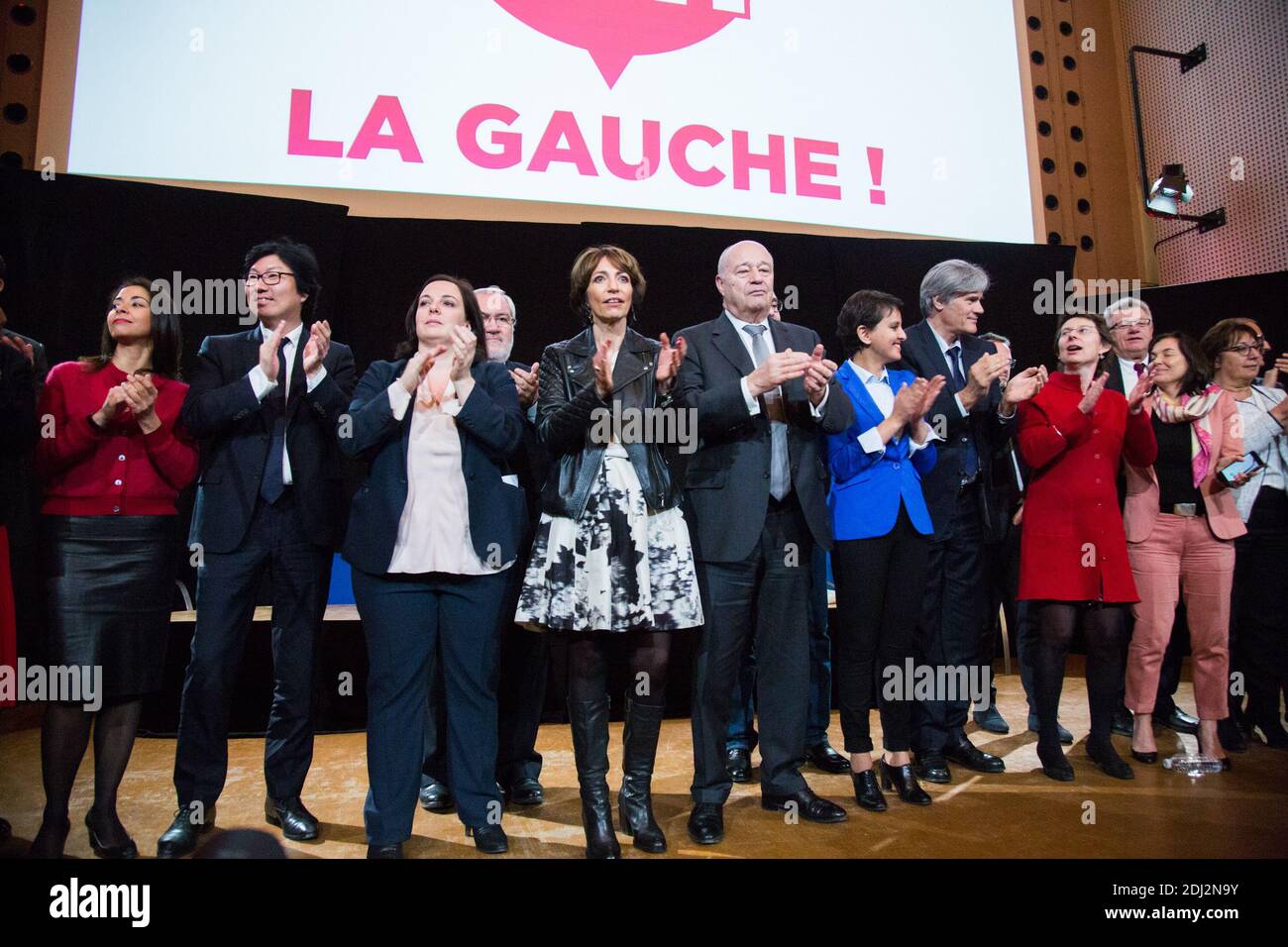 JEAN-VINCENT PLACE, EMMANUELLE COSSE, MARISOL TOURAINE, JEAN-MICHEL BAYLET, NAJAT VALLUD-BELKACEM, STEPHANE LE FOLL - RÉUNION PS - HÉ HO LA GAUCHE A L'UNIVERSITE PARIS DESCARTES PHOTO DE NASSER BERZANE/ABACAPRESS.COM Banque D'Images