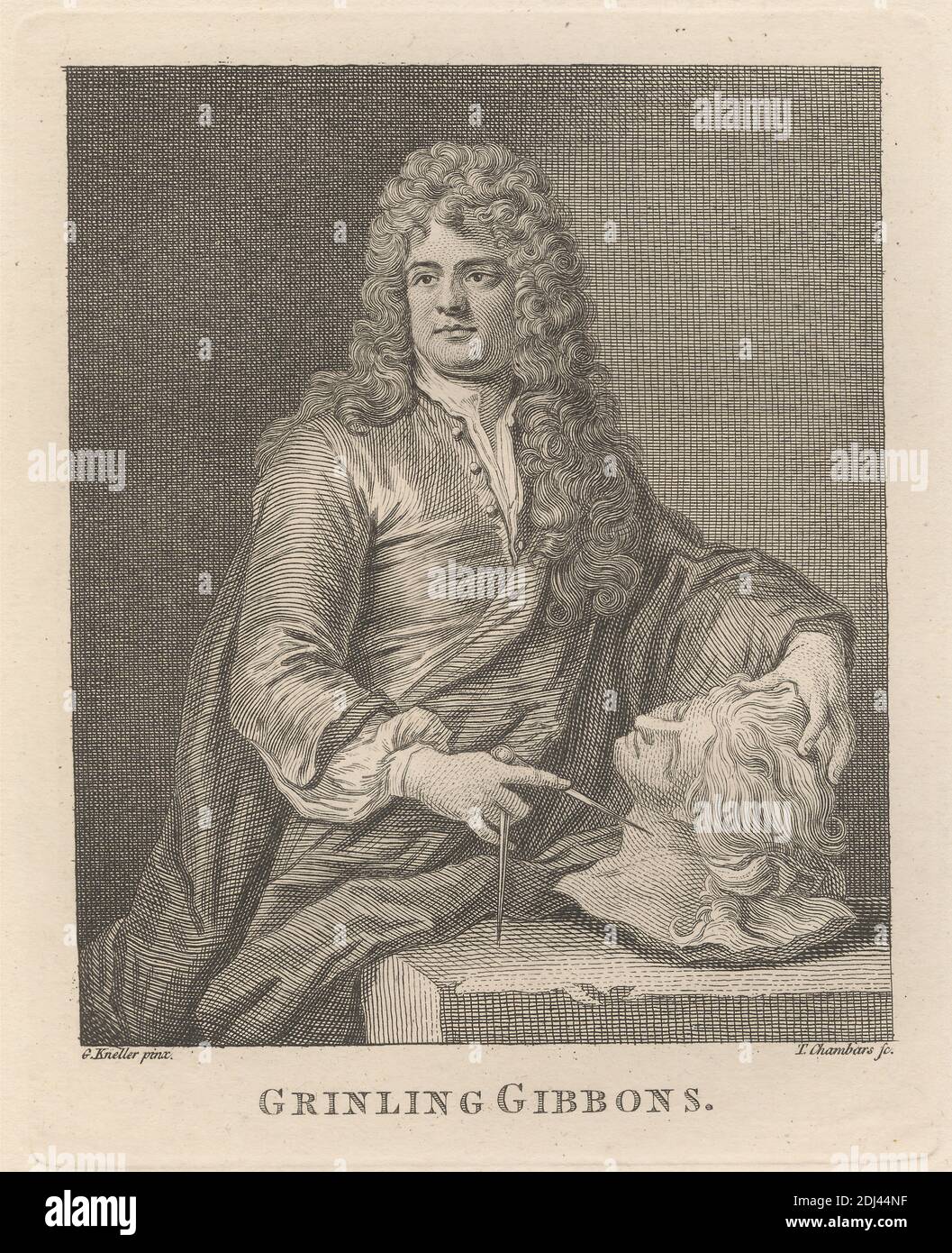 Grinling Gibbons, imprimé par Thomas Chambars, ca. 1724–1789, britannique, d'après Sir Godfrey Kneller, 1646–1723, allemand, actif en Grande-Bretagne (à partir de 1676), non daté, gravé sur du papier à colombe moyennement épais, lisse, beige, feuille: 11 11/16 x 9 1/4 pouces (29.7 x 23.5 cm), plaque: 6 9/16 x 5 1/4 pouces (16.7 x 13.4 cm), et image: 5 9/16 x 4 11/16 pouces (14.2 x 11.9 cm), artiste, blouse, boutons, cape, manteau, boussole (instrument de dessin), figure, regard, tenue, veste, homme, portrait, pose, sculpteur, sculpture, outils, perruque Banque D'Images