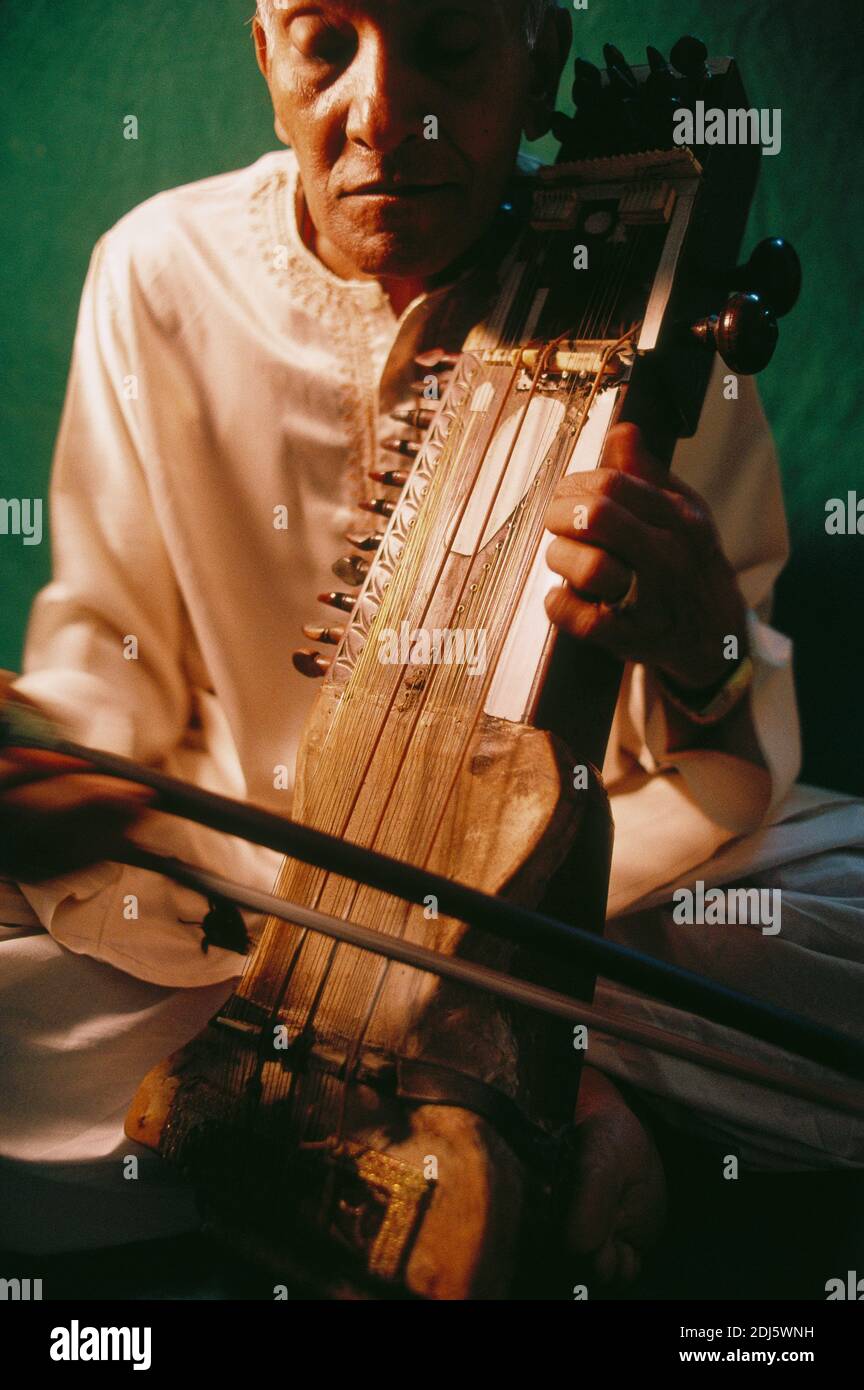 Musique soufi dans la vallée de l'Indus, Allah Rakha Khan, Sindh , Pakistan Banque D'Images