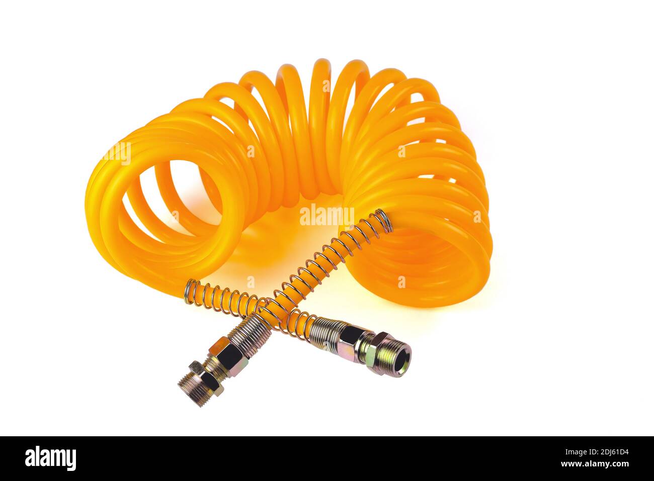 flexible pneumatique d'un camion pour fournir de l'air comprimé d'un tracteur à une remorque, accessoires de voiture, pièces de voiture, couleur jaune fond blanc close-u Banque D'Images