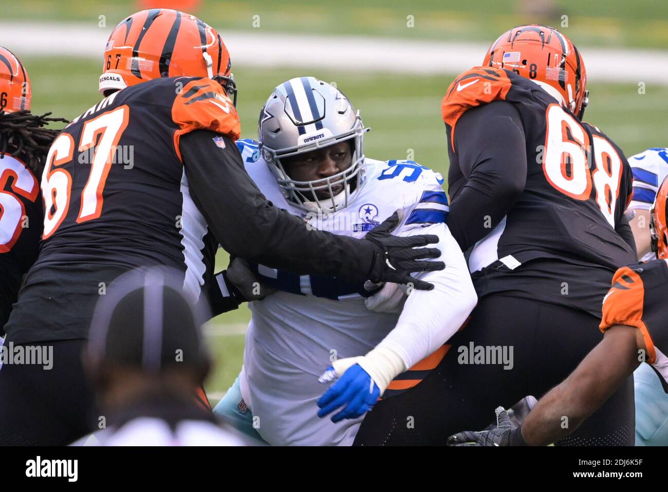 Dallas Cowboys defensive tackle Neville Gallimore runs a drill during the  NFL football team's training camp Monday, July 31, 2023, in Oxnard, Calif.  (AP Photo/Mark J. Terrill Stock Photo - Alamy