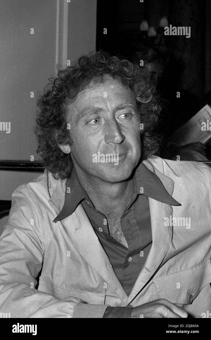 Photo du fichier de l'acteur américain Gene Wilder faisant la promotion du film Rhinoceros au 30e Festival de Cannes en 1977. Wilder, dont beaucoup se souviennent pour son rôle principal dans Willy Wonka & The Chocolate Factory, est décédé à l'âge de 83 ans, a confirmé sa famille. L'acteur de la bande dessinée a également joué dans des films classiques tels que les producteurs, les selles blazantes et Young Frankenstein. Photo par APS-Medias/ABACAPRESS.COM Banque D'Images