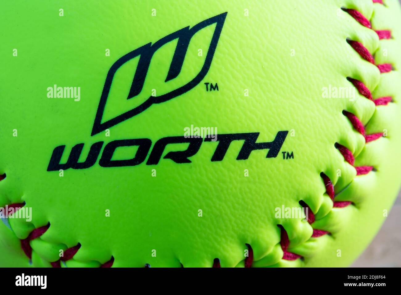 Ballon Softball de marque Worth Banque D'Images