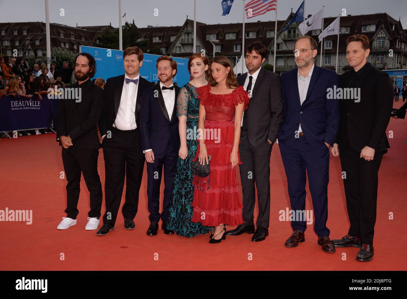 John Carchietta, Greg Kledar, Clint Bentley, Anna Rose Holmer, Fabianne Therese, Andrew Neel, Ira Sachs, Matt Ross arrivant à la cérémonie de clôture lors du 42e Festival du film américain de Deauville à Deauville, France le 10 septembre 2016 photo Julien Reynaud/APS-Medias/ABACAPRESS.COM Banque D'Images