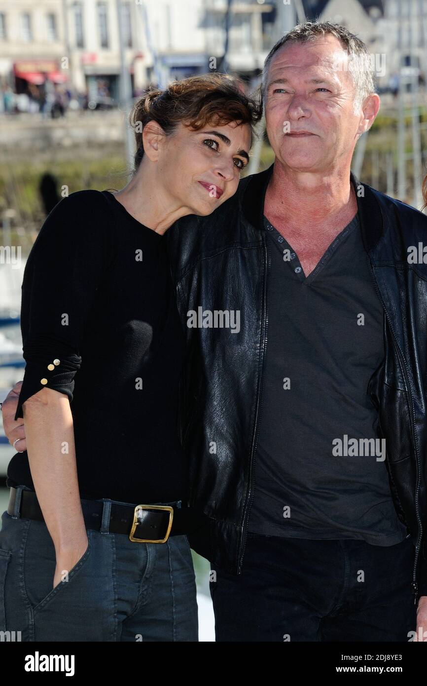 Emmanuelle Bach et Bruno Wolkowitch assistent à la photo du film "les hommes de l'ombre" les seigneurs du Festival de la Fiction TV 2016 de la Rochelle, a la Rochelle, France le 15 septembre 2016. Photo d'Aurore Marechal/ABACAPRESS.COM Banque D'Images