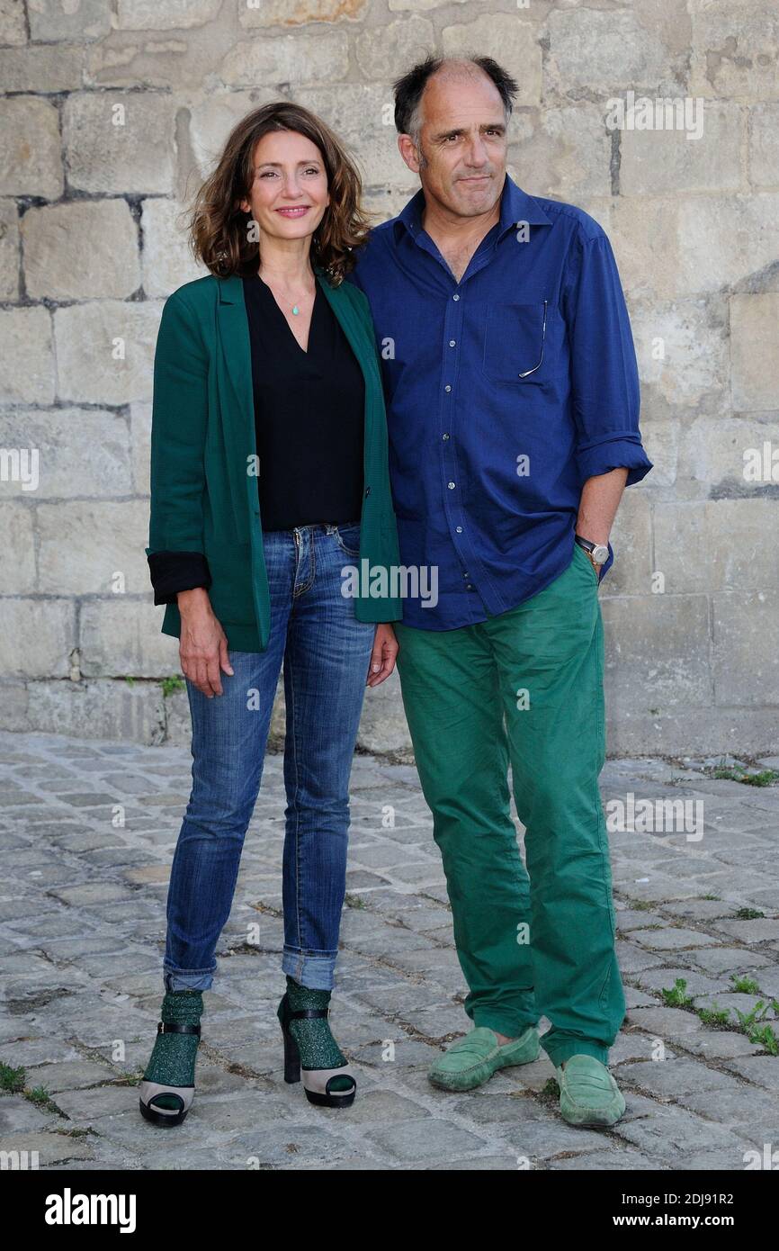 Valérie Karsenti et Frédéric Pierrot assistent au photocall du film 'Tuer un Homme' lors du Festival de la Fiction TV 2016 de la Rochelle, a la Rochelle, France le 16 septembre 2016. Photo d'Aurore Marechal/ABACAPRESS.COM Banque D'Images Valérie Karsenti et Frédéric Pierrot assistent au photocall du film 'Tuer un Homme' lors du Festival de la Fiction TV 2016 de la Rochelle, a la Rochelle, France le 16 septembre 2016. Photo d'Aurore Marechal/ABACAPRESS.COM Banque D'Images