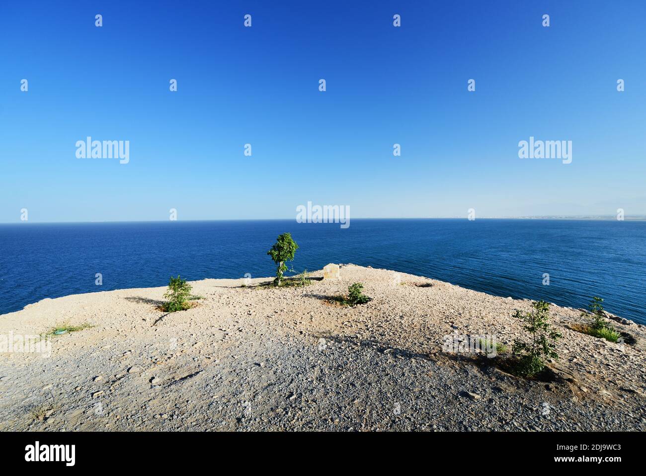 Jazirat Jabal Al AWD près de la plage Al Sawadi en Oman. Banque D'Images