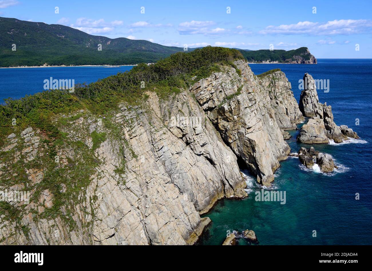 Loin dans le fond des montagnes et de la forêt. Océan Pacifique, extrême-Orient de la Russie, Vladivostok Banque D'Images