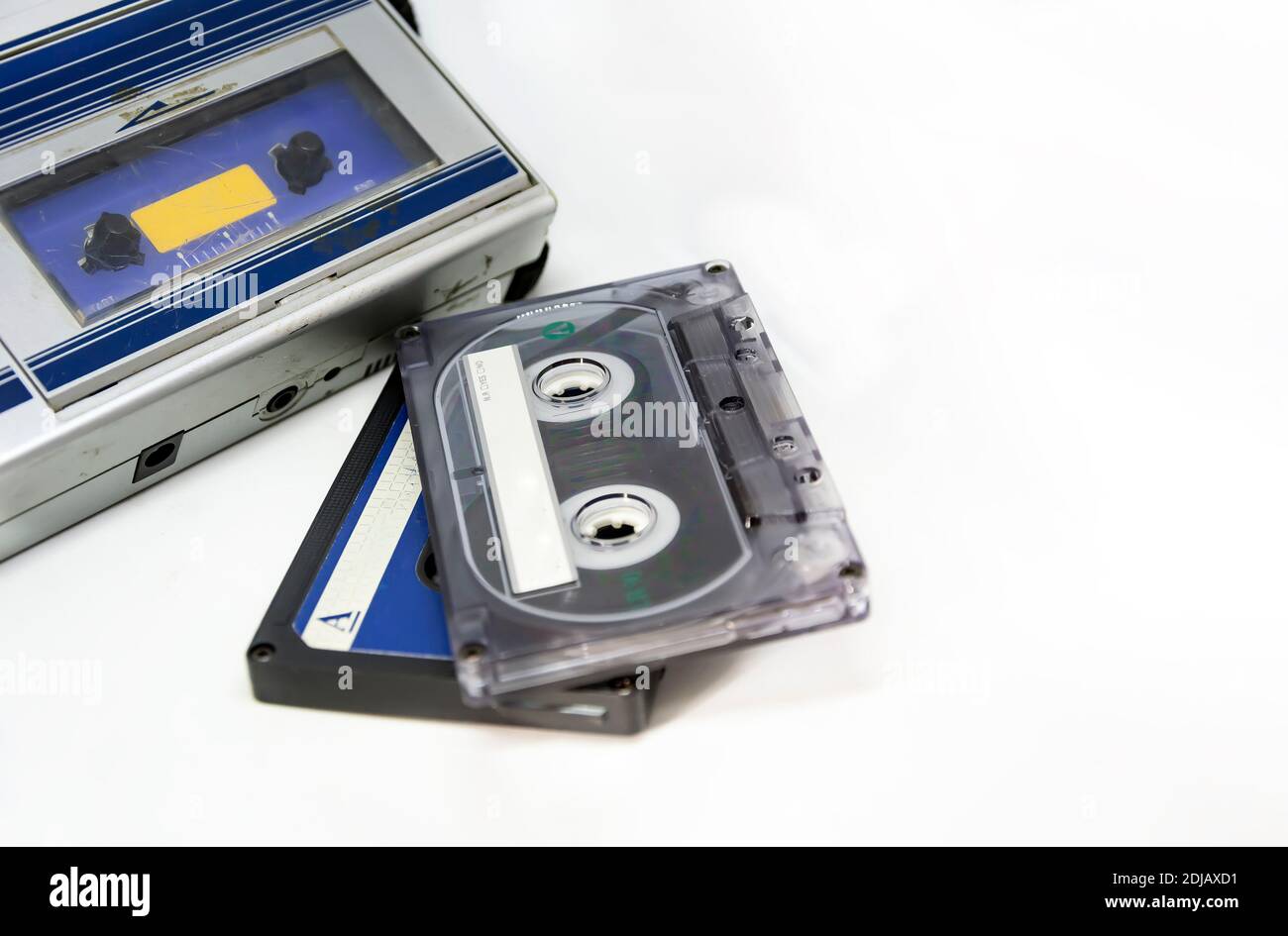 Lecteur de cassettes audio Banque de photographies et d'images à haute  résolution - Alamy
