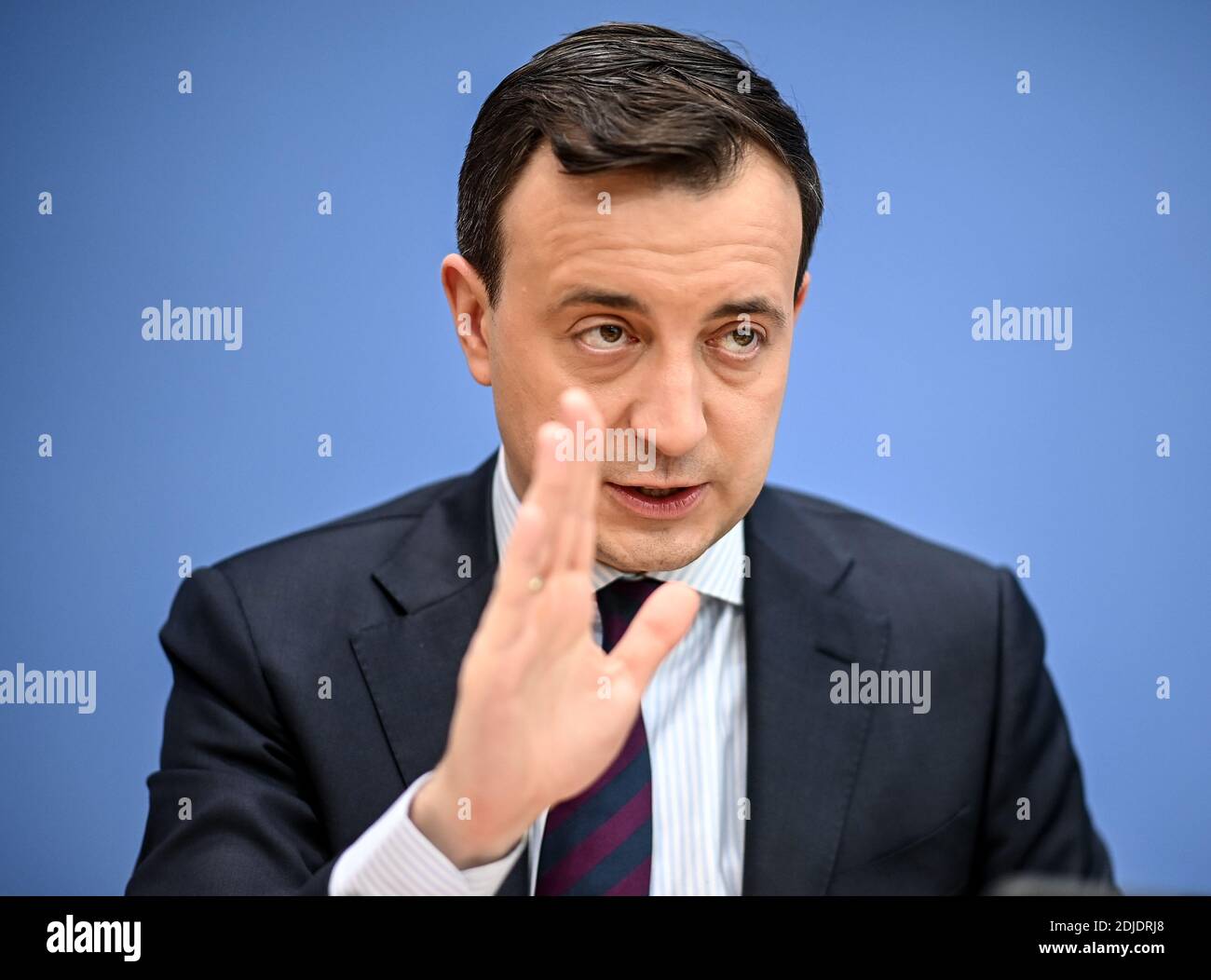 Berlin, Allemagne. 14 décembre 2020. Paul Ziemiak, Secrétaire général de la CDU, informe sur la prochaine conférence du parti. Le nouveau président fédéral de la CDU sera finalement déterminé le 22 janvier. Credit: Britta Pedersen/dpa-Zentralbild/dpa/Alay Live News Banque D'Images