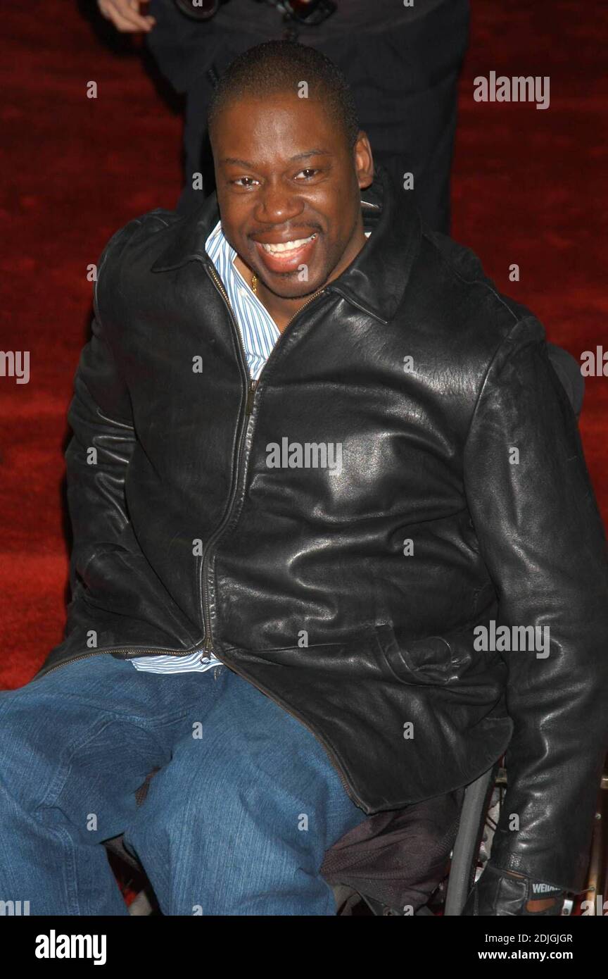 Inside Man World Premiere, Ziegfeld Theatre - New York, NY. Parmi les célébrités présentes, on compte Darryl Mitchell, Cassandra Freeman, Jodie Foster, James Ransone, Kim Director, Wesley Snipes, Brian Grazer, Clive Owen, Lynn Whitfield, Spike Lee et Denzel Washington. 3/20/06 Banque D'Images