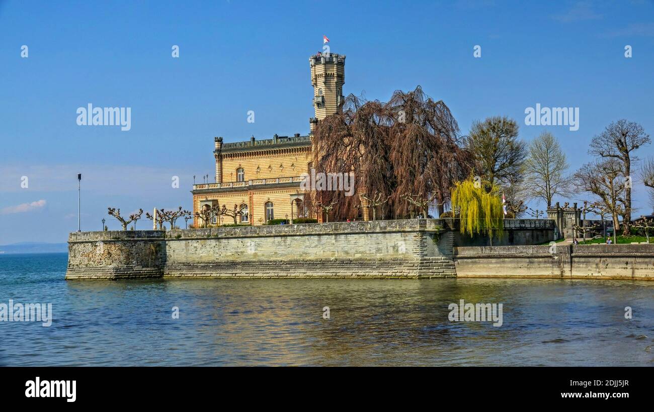 Le Château de Montfort à Langenargen sur le lac de Constance, Bade-Wurtemberg, Allemagne Banque D'Images