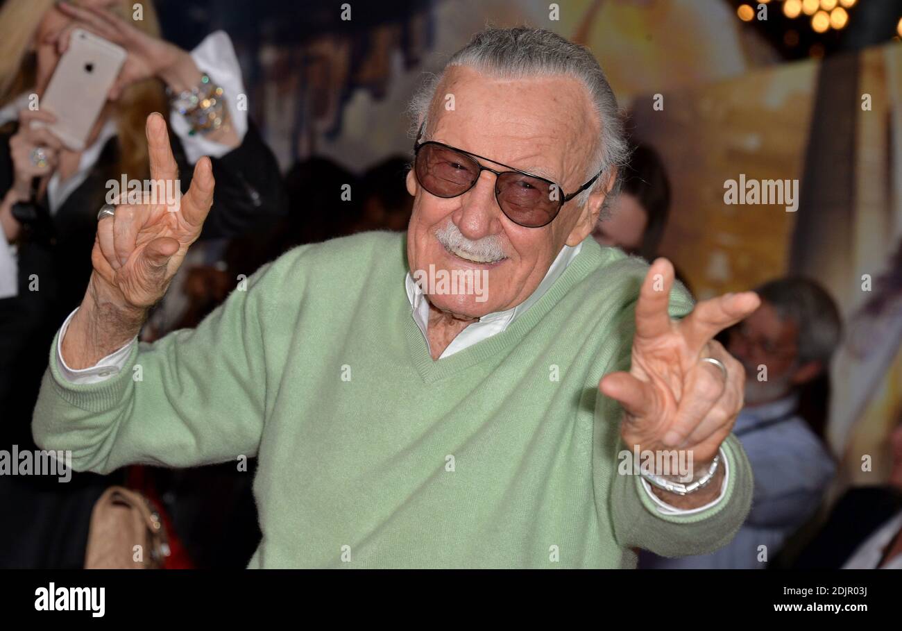 Stan Lee assiste à la première de Disney et Marvel Studios Doctor Strange au théâtre El Capitan le 20 octobre 2016 à Los Angeles, CA, États-Unis. Photo de Lionel Hahn//ABACAPRESS.COM Banque D'Images