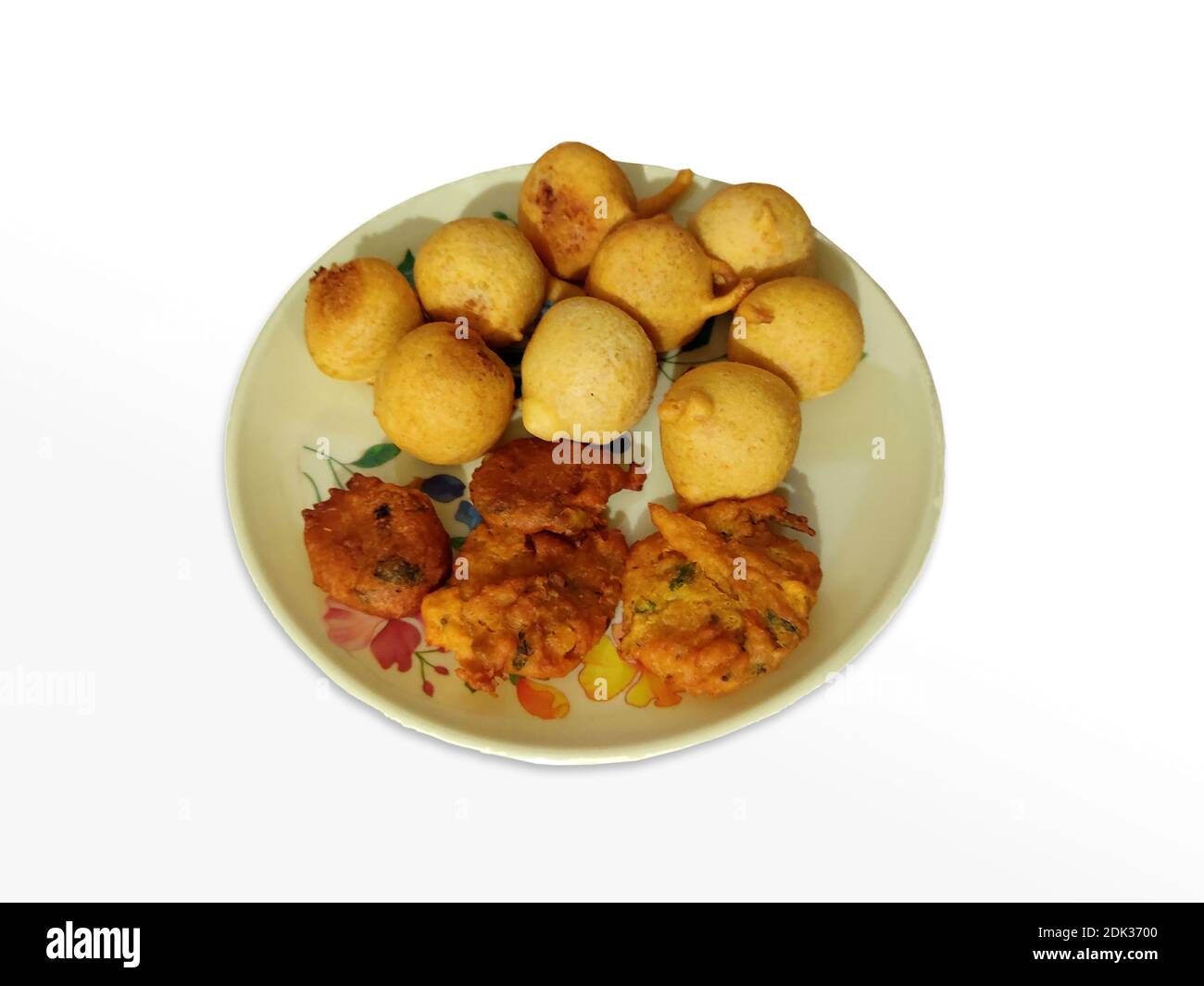 La nourriture frite indienne la Pakora est aussi connue sous le nom de Pakoda, Bhajiya, Bhajia, Methi Gota, Kanda Bhaji, Pyaz Pakoda, Fried Chilis, Onion AMA, pota Banque D'Images