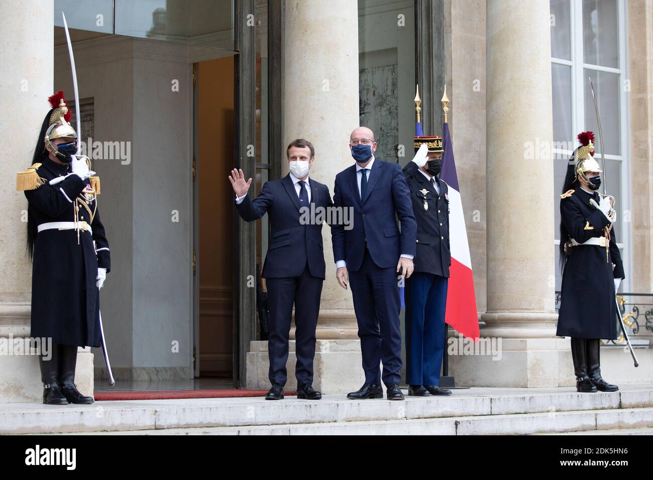 Paris, France, le 14 décembre 2020, Charles Michel, président du Conseil européen et François Loock/Alamy, président français d'Emmanuel Macron Banque D'Images