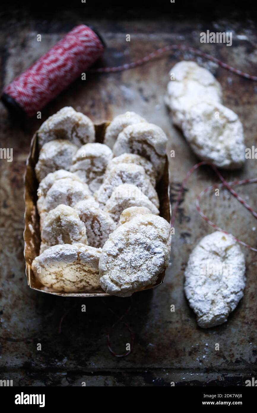 Ricciarelli di Siena, biscuits aux amandes italiennes Banque D'Images