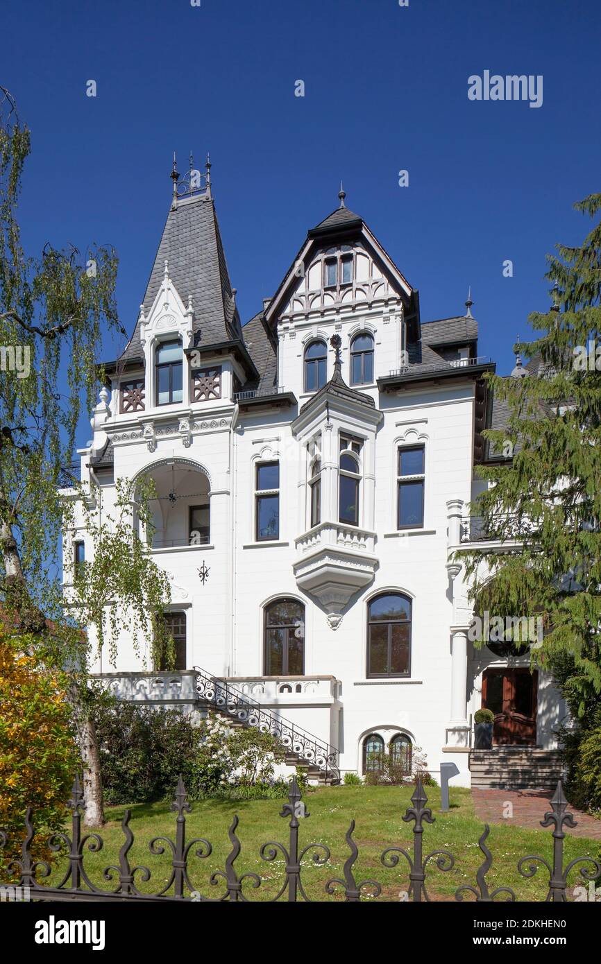 Classicist residential building in Gartenstrasse, Oldenburg in Oldenburg, Lower Saxony, Germany, Europe Banque D'Images