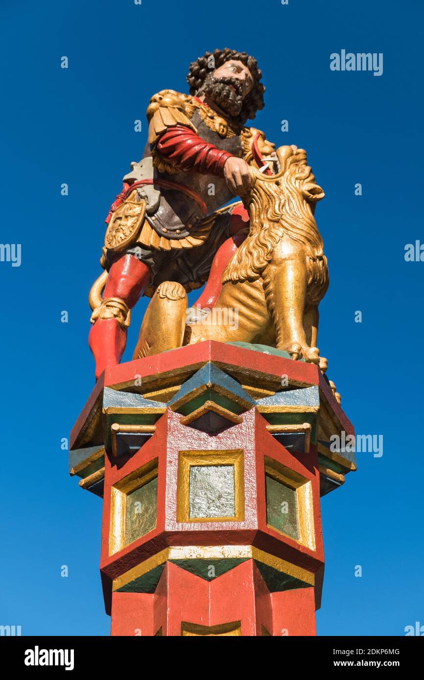 Simsonbrunnen Samson fontaine statue Berne Suisse Banque D'Images