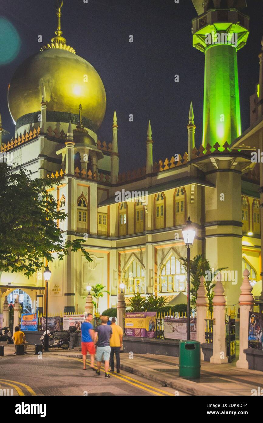 Mosquée Sultan ou Sultan Masjid dans le quartier arabe de Kampong Glam à Singapour Banque D'Images