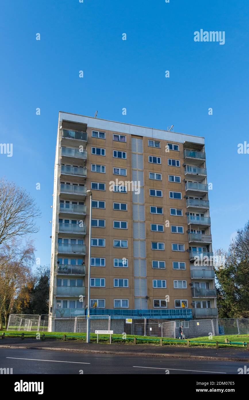 Des blocs d'appartements sur Shannon Road sur Primrose Hill Estate, Kings Norton, Birmingham qui doivent être démolis Banque D'Images