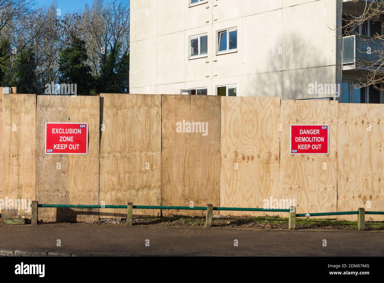 Des blocs d'appartements sur Shannon Road sur Primrose Hill Estate, Kings Norton, Birmingham qui doivent être démolis Banque D'Images