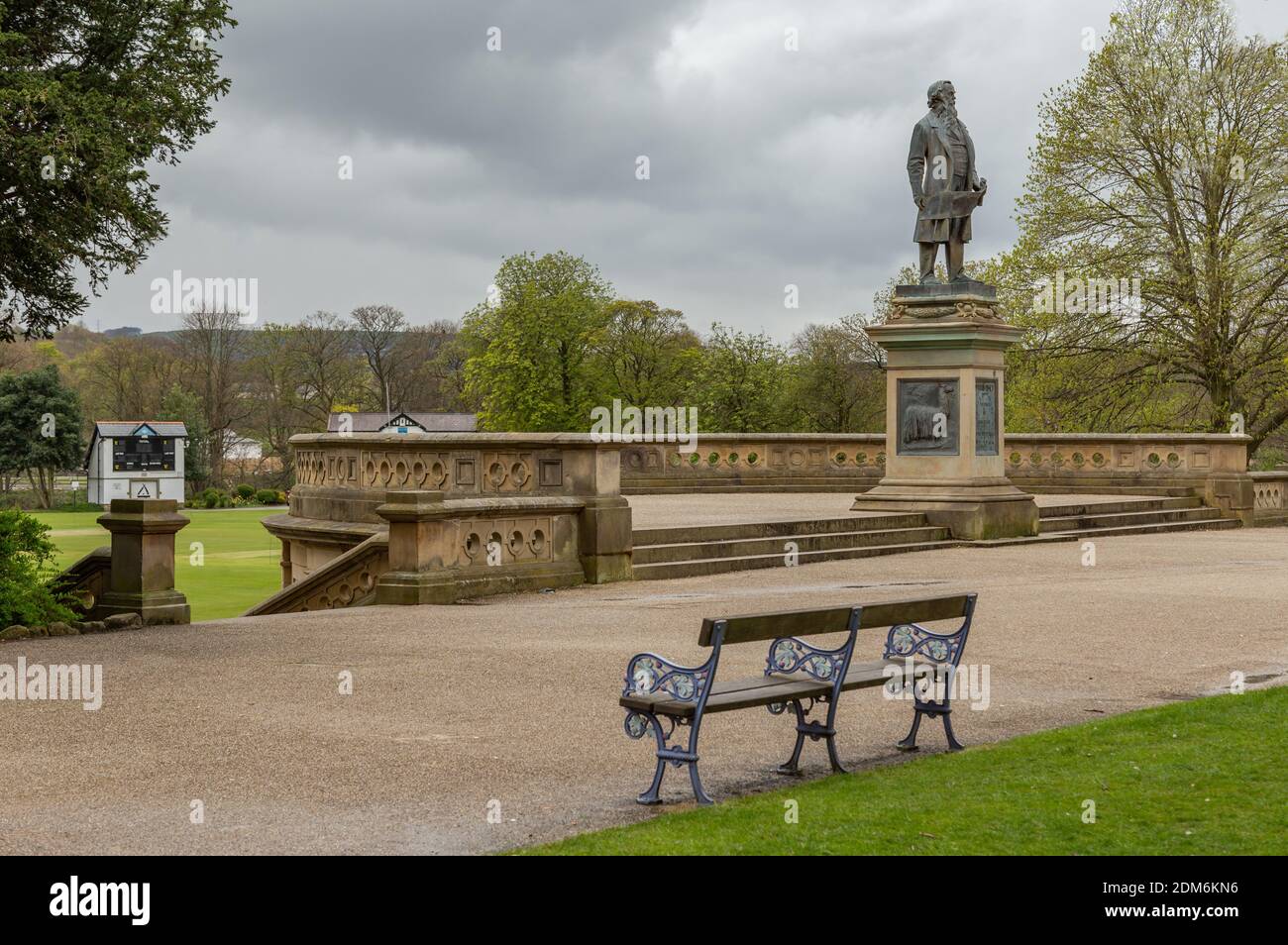 Une statue de sel de Sir Titus à Roberts Park, Saltaire, Yorkshire. Banque D'Images