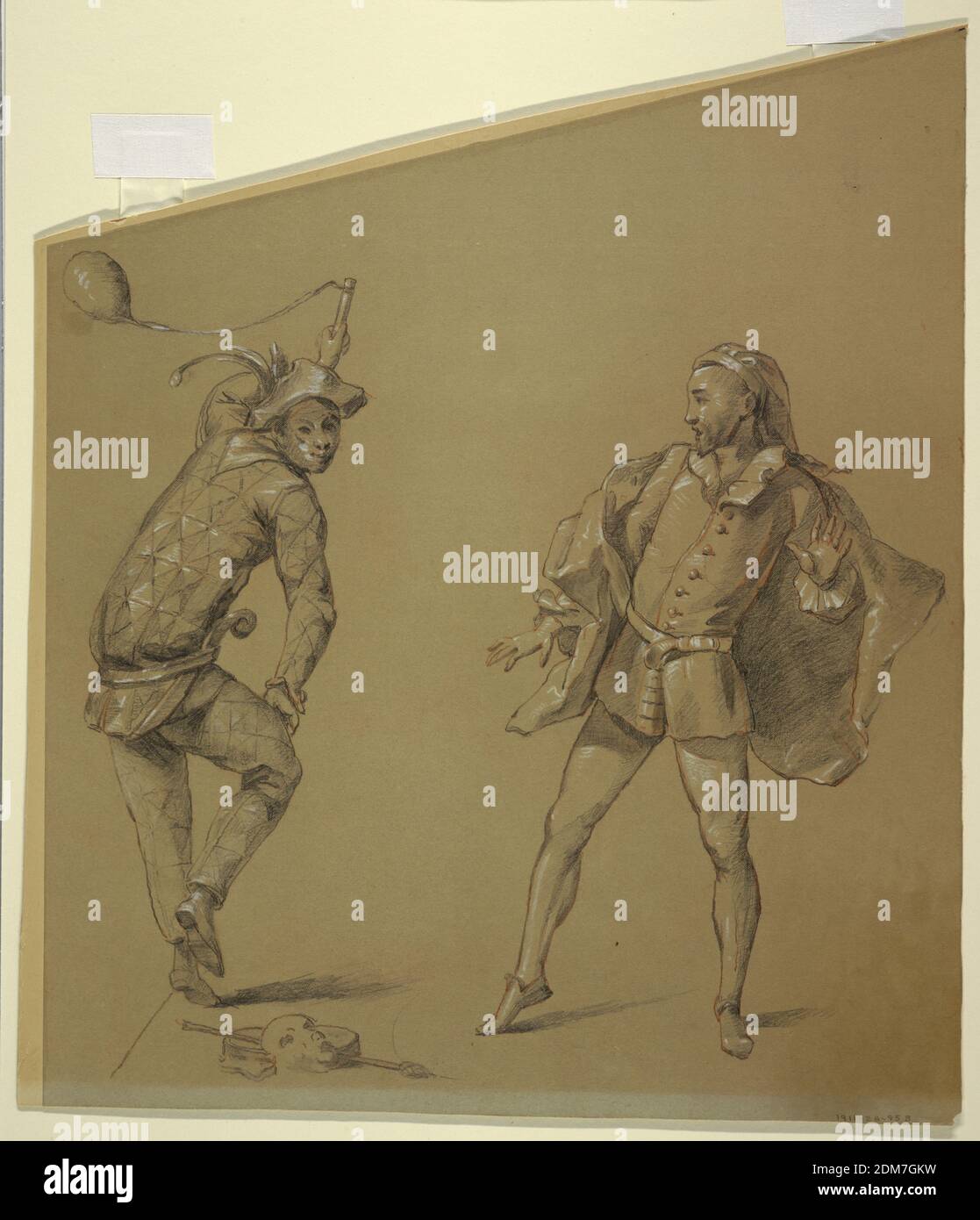 Figure études pour la conception d'une couverture clavicorde, stylo et encre, noir et blanc craie sur papier gris, Arlequin et une autre figure de la Commedia dell'Arte, stand dans les gestes animés., France, fin du 19ème siècle, dessin Banque D'Images