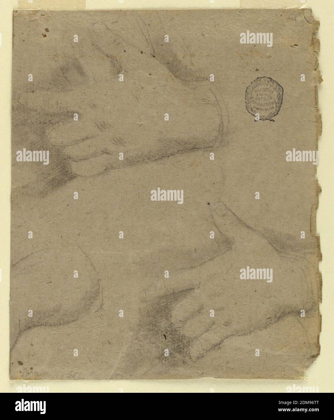 Etude : trois mains gauches, crayon noir et accentuation blanche sur papier gris, composition verticale de trois mains gauches. A) deux mains gauches illustrées debout de l'extérieur avec des pouces érigés. Le début de l'avant-bras d'une femme est indiqué en bas à gauche. B) autre côté : une main gauche montrée de l'extérieur avec les doigts écartés., Italie, 1725–1775, figures, dessin Banque D'Images