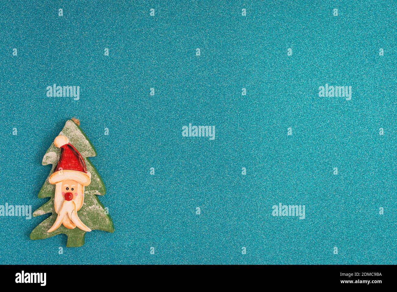 La Navidad reflejada en fondos con emocion en variados contextos de fondos y colores. Banque D'Images