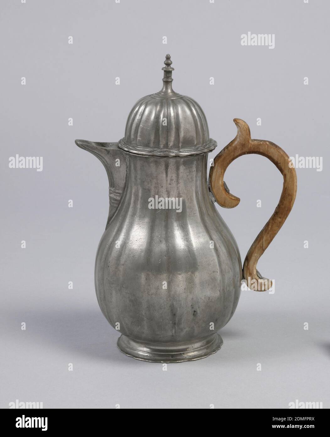 Cafetière En étain – Manche Palissandre – H.20cm – Vintage – Bel état