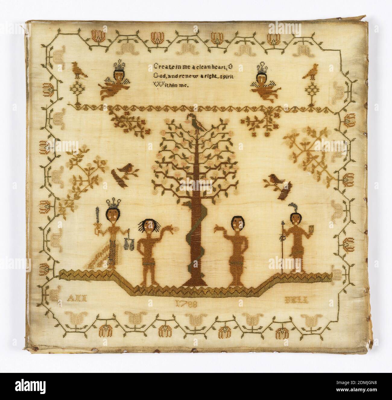 Sampler, Ann Bell, Anglais, Moyen : broderie de soie et de soie enveloppée de métal sur la fondation de lin technique : brodés en points de croix, de tige, de satin et de demi-croix sur la fondation de tissage simple, dans un cadre floral incurvé texte 'Créez en moi un coeur propre, O Dieu et renouvelez un esprit droit en moi.' Puis Adam et Eve avec une figure de Justice et un ange., Angleterre, 1788, broderie et couture, Sampler Banque D'Images