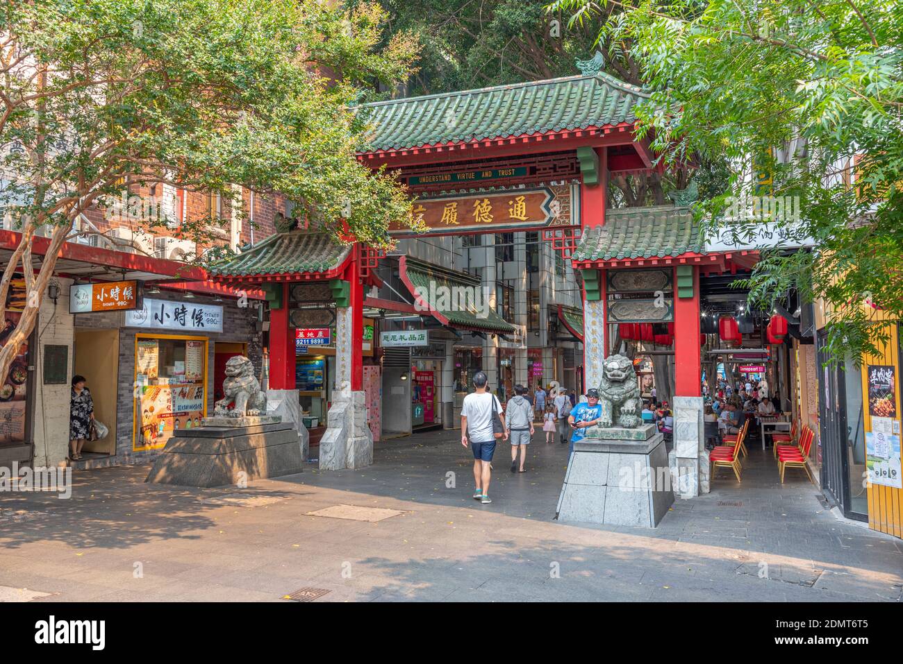 SYDNEY, AUSTRALIE, 30 DÉCEMBRE 2019 : rue dans le quartier chinois de Sydney, Australie Banque D'Images