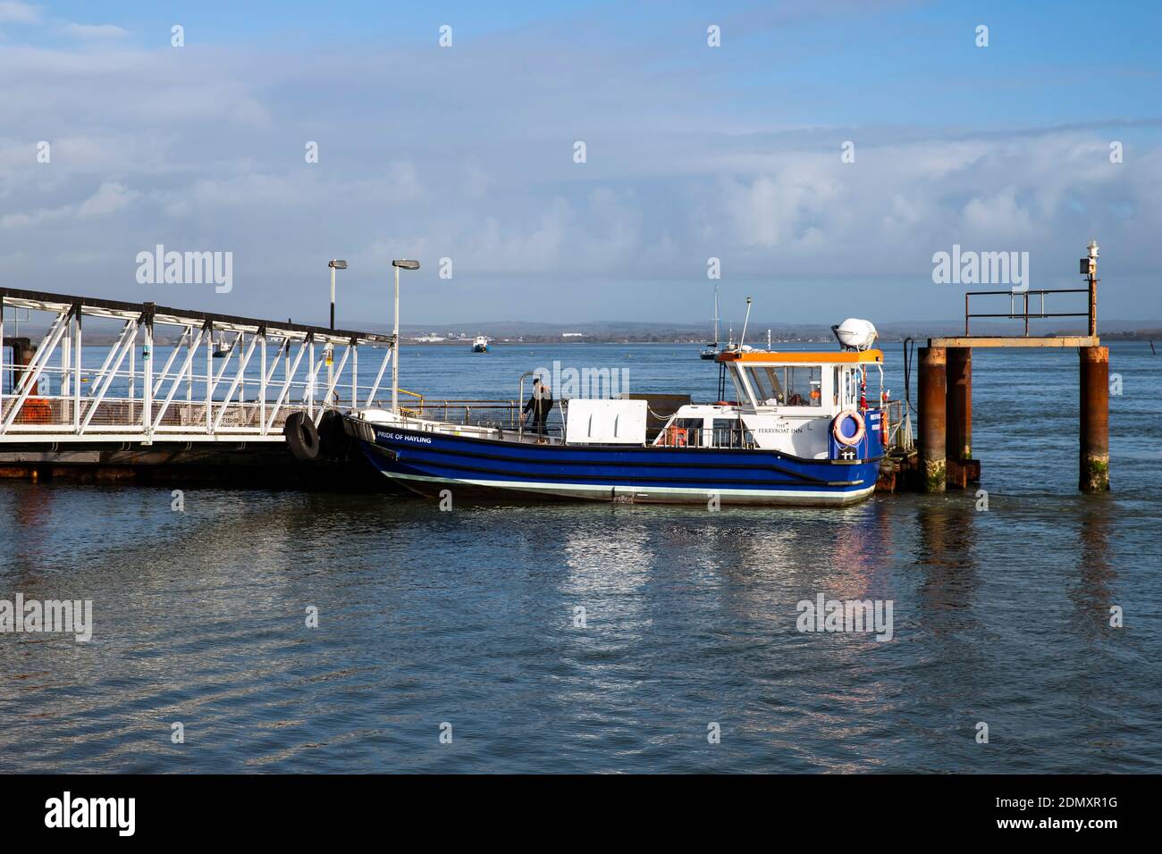 Le ferry pour passagers Pride of Hayling part d'Eastney, Portsmouth et traverse l'eau jusqu'à l'île Hayling. Le trajet dure environ 8 minutes. Banque D'Images