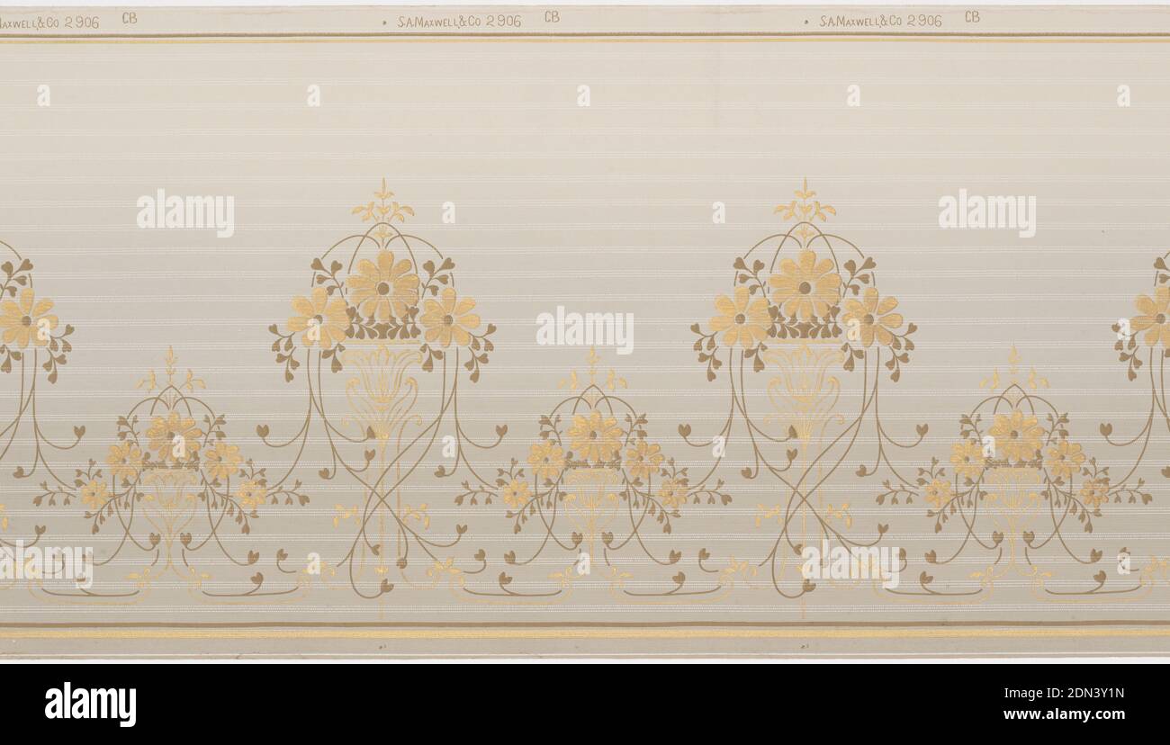 Frieze, S.A. Maxwell & Co., papier imprimé à la machine, UN motif répétitif de paniers à fleurs suspendus en alternance, grands et petits, composés de simples vignes entrelacées. Sur un fond gris strié qui devient de plus en plus clair vers la base. Imprimé en blanc, crème, gris, concombre brûlé et bronze., États-Unis, 1905–1915, Wallcovers, Frieze Banque D'Images