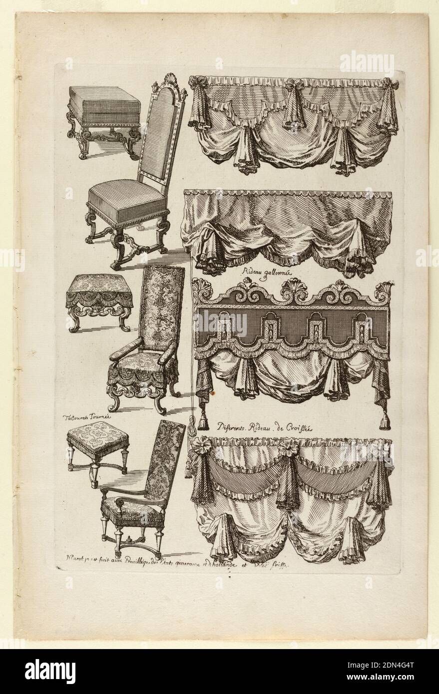 Meubles rembourrés, Daniel Marot, français, actif aux pays-Bas et en Angleterre, 1661–1752, gravure sur papier blanc cousu, dessins pour meubles rembourrés. Trois types de chaises avec repose-pieds et quatre modèles différents pour les habilements de fenêtres sont illustrés. Il y a des étiquettes tout au long du travail., pays-Bas, ca. 1700, mobilier, Imprimer Banque D'Images