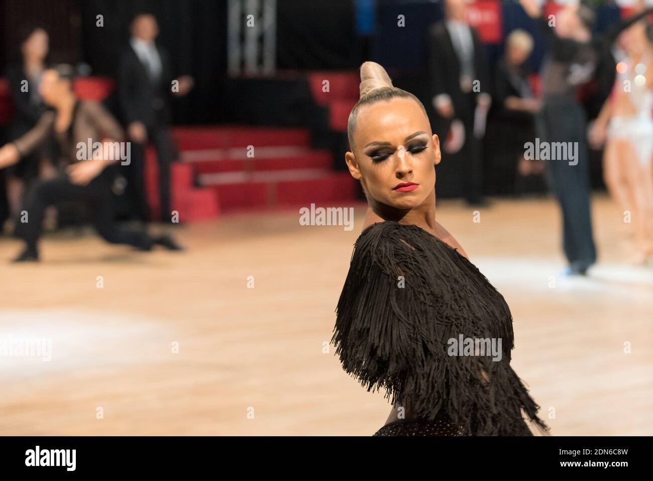 Ankara, Turquie - 03 novembre 2018. METU Open, un événement de la Fédération mondiale du sport de danse se tient à Ankara et plusieurs couples de différents pays ont participé Banque D'Images