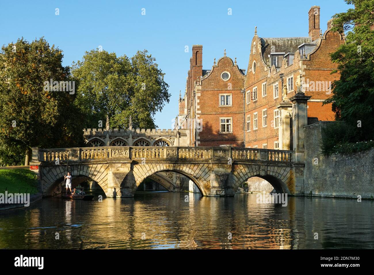 Le pont de la cuisine au-dessus de la rivière Cam à Cambridge, Cambridgeshire Angleterre Royaume-Uni Banque D'Images