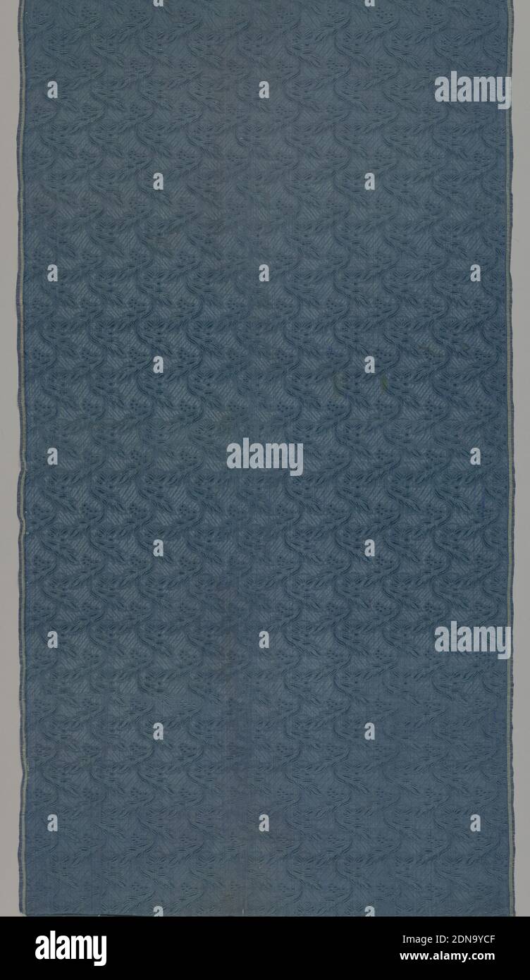 Textile, Moyen: Soie technique: Tissage Uni à motif par des flotteurs d'un ensemble de warps supplémentaires, petite échelle feuille et motif de fleur qui se répètent pour créer des courbes verticales. Longueur de répétition: 5.5 cm. [2-1/8']. Dix répétitions sur toute la largeur du tissu. Longueur du tissu placé côte à côte continue pattern., France, 1750–99, textiles tissés, textile Banque D'Images