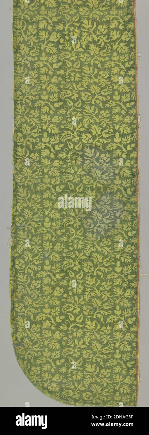 Fragment, Medium: Silk technique: 4&1 damassé de satin, motif de feuilles et d'acornes dans deux nuances de vert, 17ème siècle, textiles tissés, fragment Banque D'Images