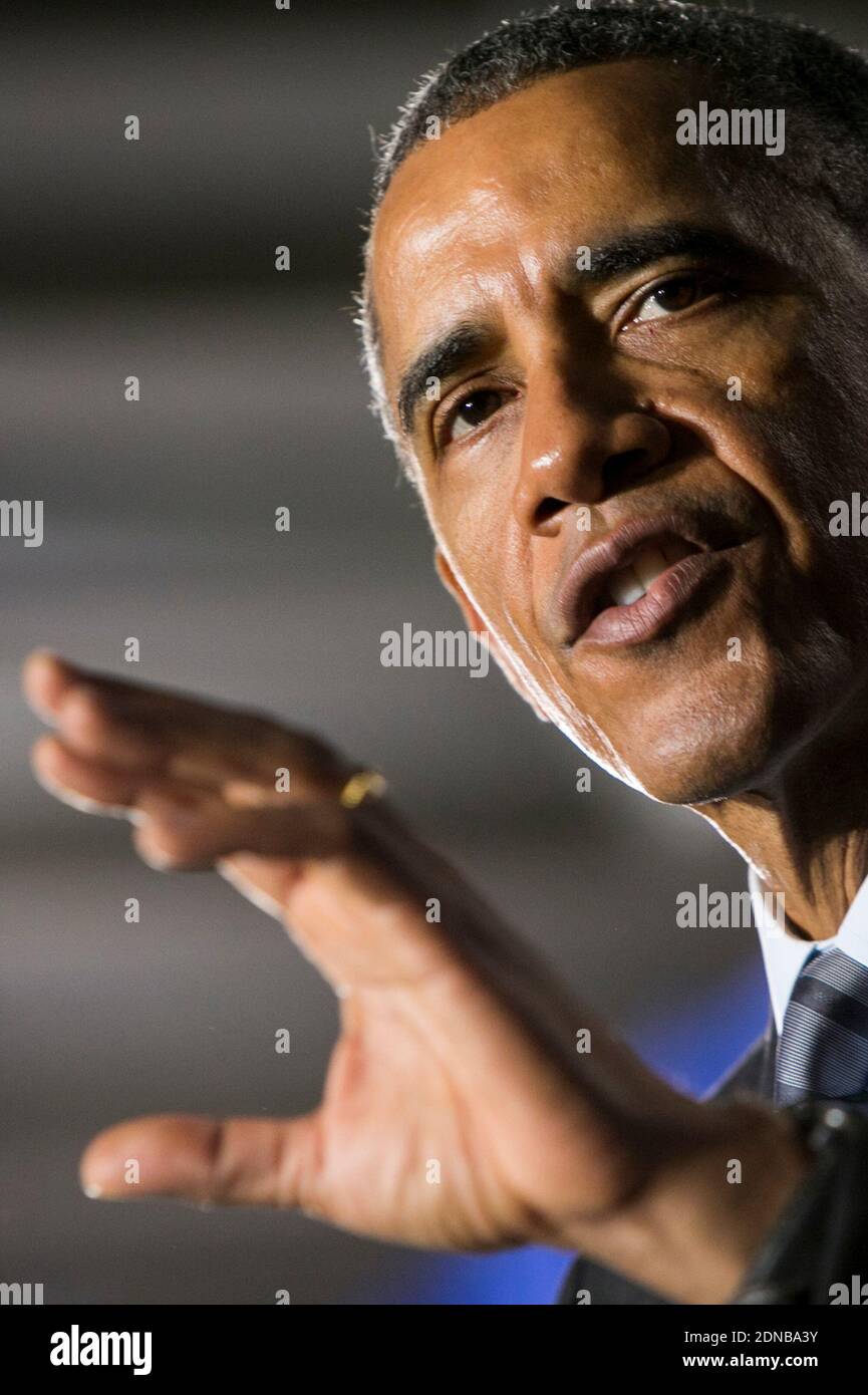 Le président Barack Obama prononce un discours sur le budget de l'exercice 2016 au Département de la sécurité intérieure à Washington, DC, Etats-Unis, le 2 février 2015. Photo de Kristoffer Tripplaar/Pool/ABACAPRESS.COM Banque D'Images