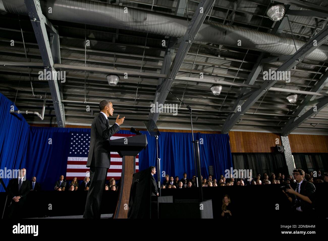 Le président Barack Obama prononce un discours sur le budget de l'exercice 2016 au Département de la sécurité intérieure à Washington, DC, Etats-Unis, le 2 février 2015. Photo de Kristoffer Tripplaar/Pool/ABACAPRESS.COM Banque D'Images