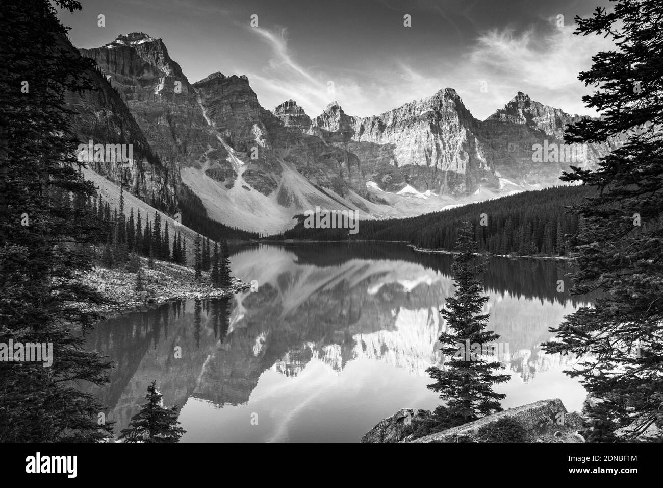 Le lac Moraine, Banff National Park, Alberta, Canada Banque D'Images