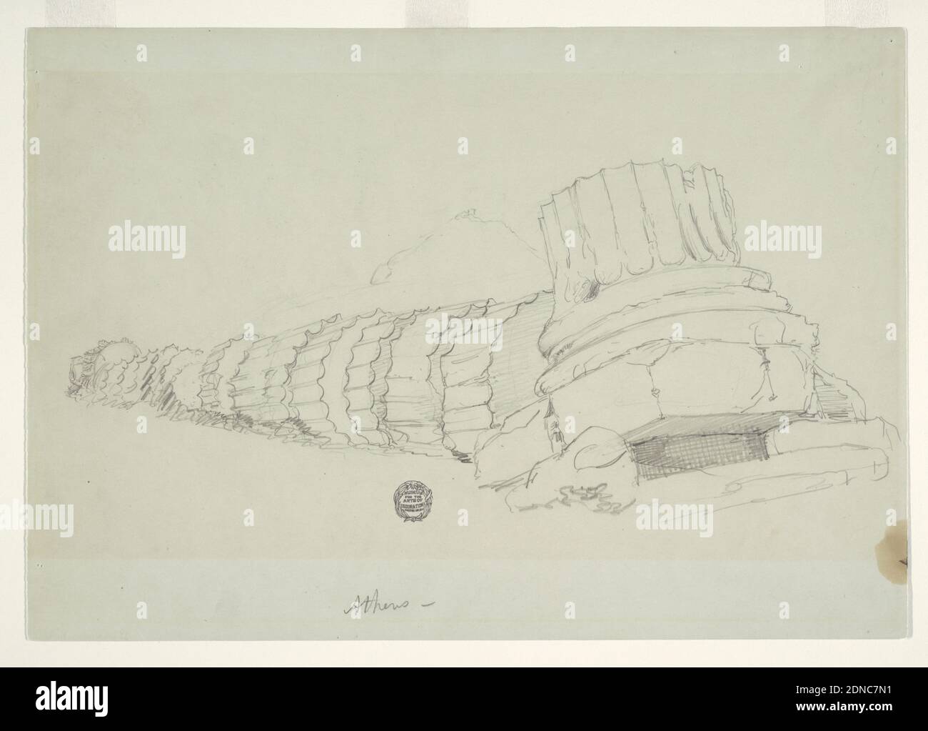 Colonne déchue du Temple de Zeus Olympien, Athènes, église Frédéric Edwin, américaine, 1826–1900, Graphite sur papier gris-vert, tambours d'une colonne corinthienne déchue, la partie inférieure est oblique. Une colline est montrée en arrière-plan., USA, avril 1869, architecture, dessin Banque D'Images