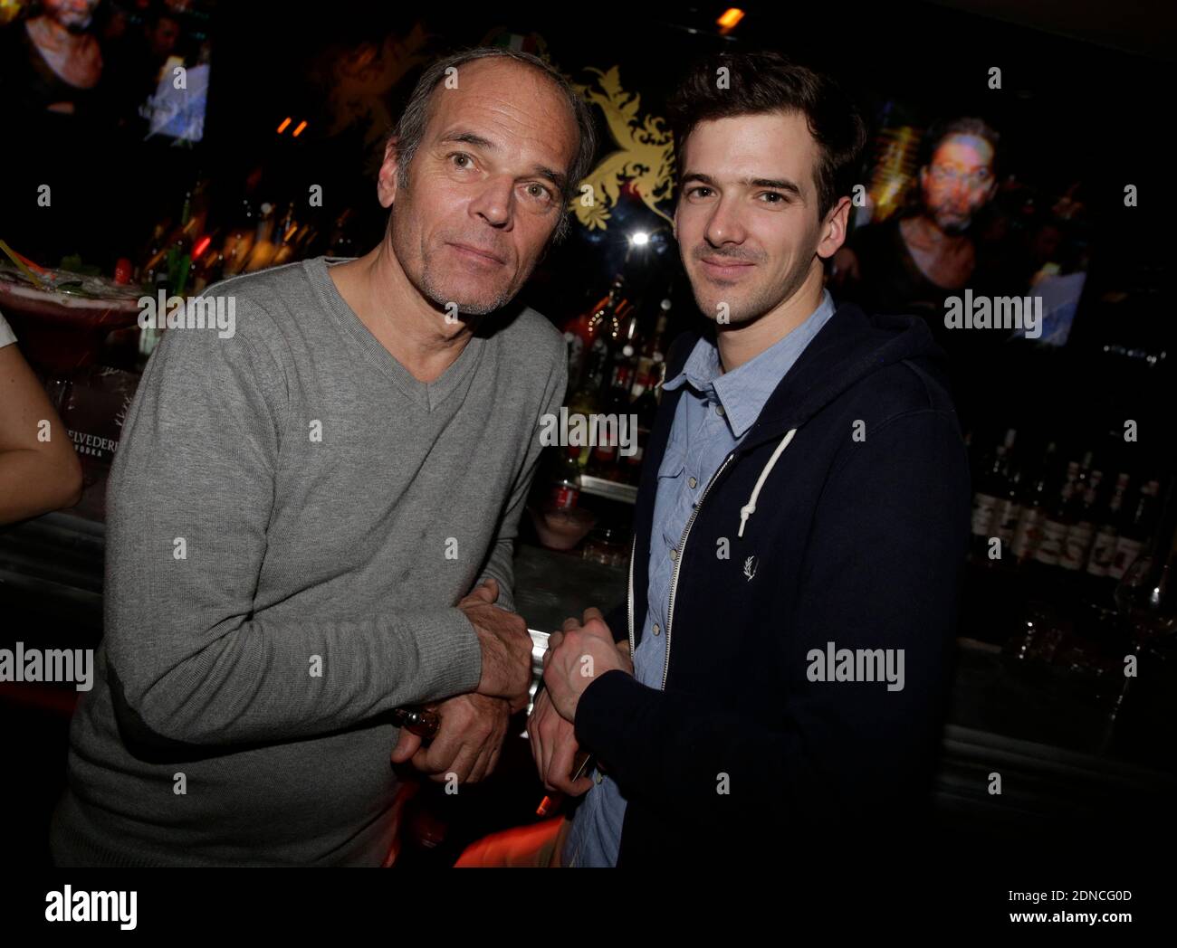 Marc Antoine Le Bret Taille Laurent Baffie et Marc-Antoine le BRET assistent à la fête Chantal Ladesou  qui s'est tenue au restaurant Gioia à Paris, en France, le 25 février 2015.  Photo de Jerome Domine/ABACAPRESS.COM Photo Stock -