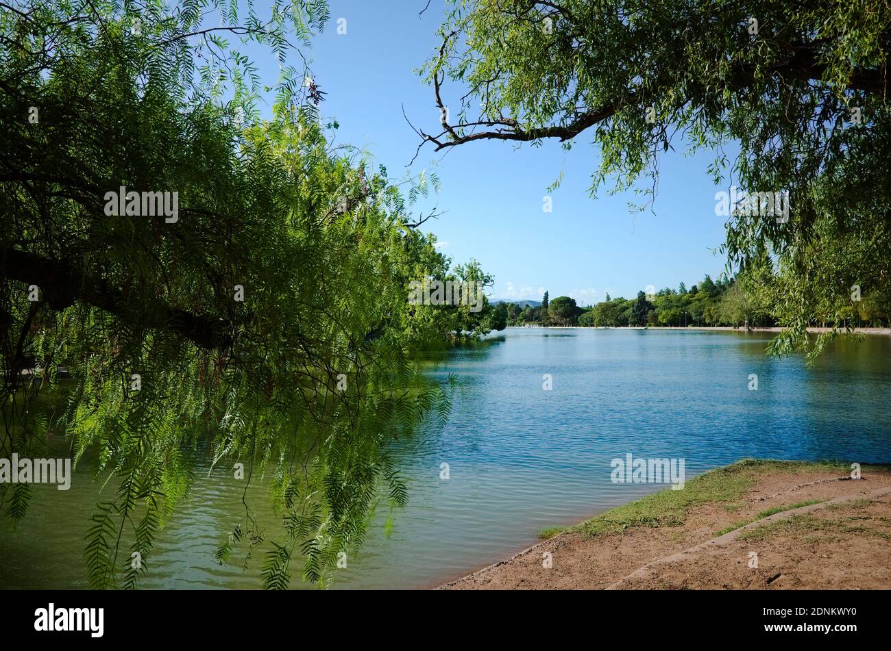 Lac Lago del Parque général San Martin dans le parc de la ville San Martin. Mendoza, Argentine Banque D'Images